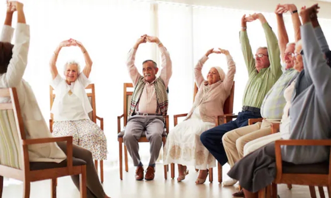 加拿大政府和老年医学专家提倡居家养老