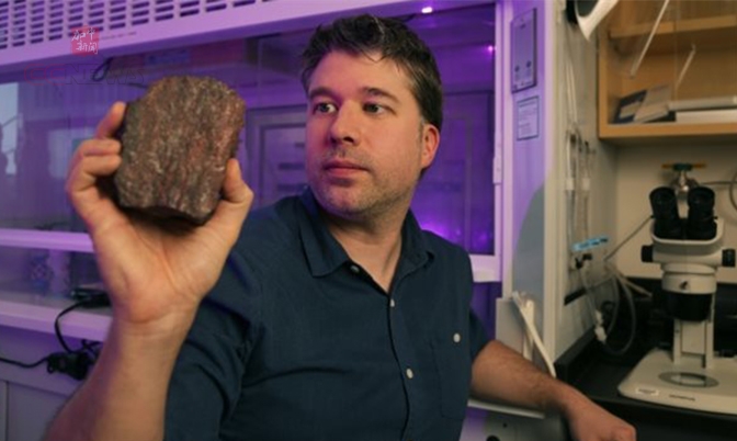 科学家在魁北克发现地球上最久远的生物化石