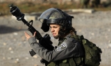 以色列百变女兵：可萌可美，杀敌毫不含糊！