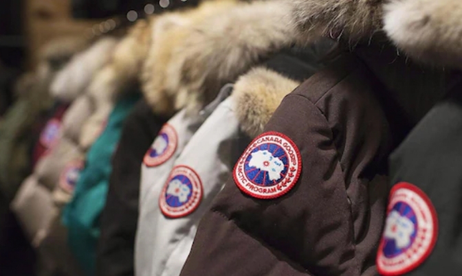 加拿大鹅羽绒服公司在被指控误导消费者并被罚款