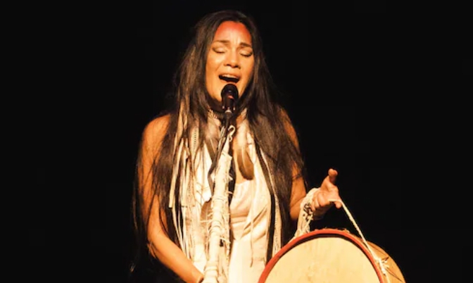 魁北克省原住民歌手推出新歌 纪念原住民妇女