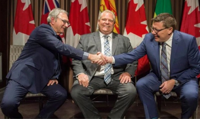 加拿大三位省长签约核反应堆合作