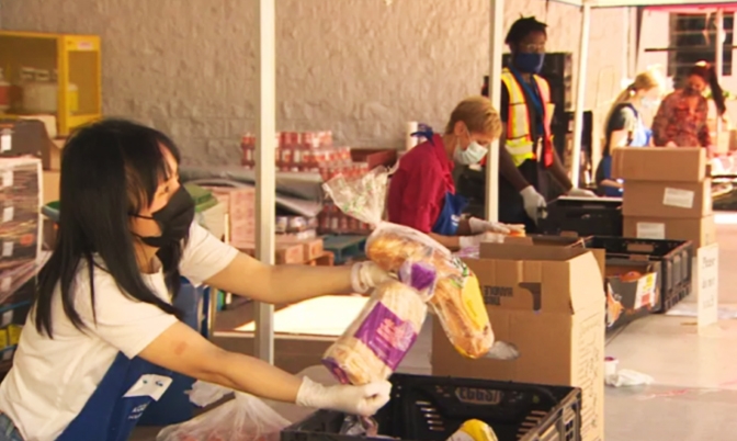 疫情期间温哥华地区食品银行站点减少