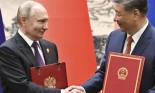 普京和习近平签署联合声明 深化两国关系